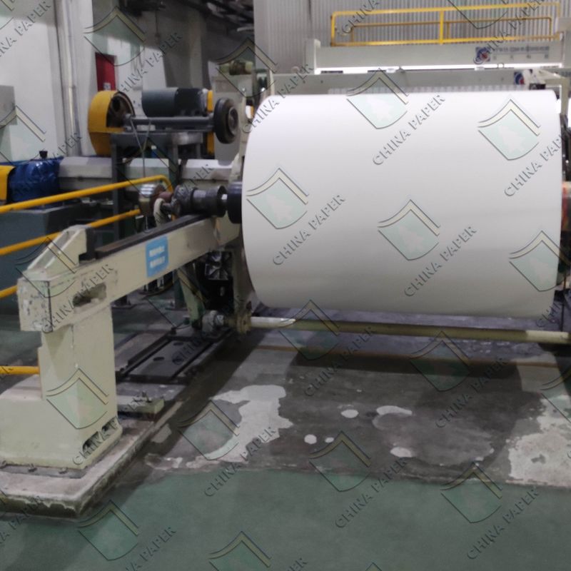 OEM Logo Glossy / Matt Printing Two Side Light Weight Coated Paper Sheet Roll Lwc Paper