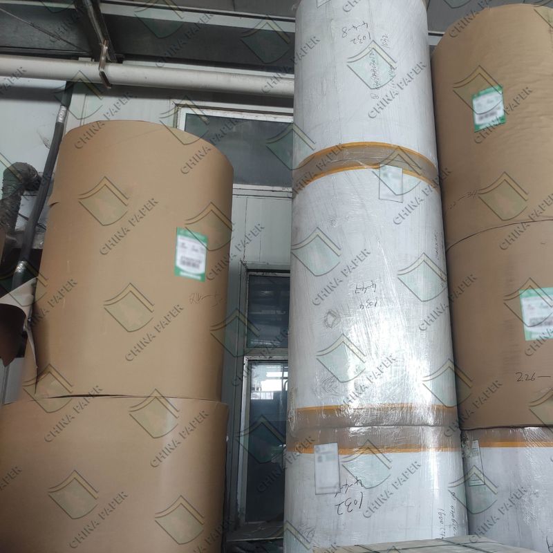 Ceny hurtowe jednobokiego PE powlekanego papieru na kubki w rolce