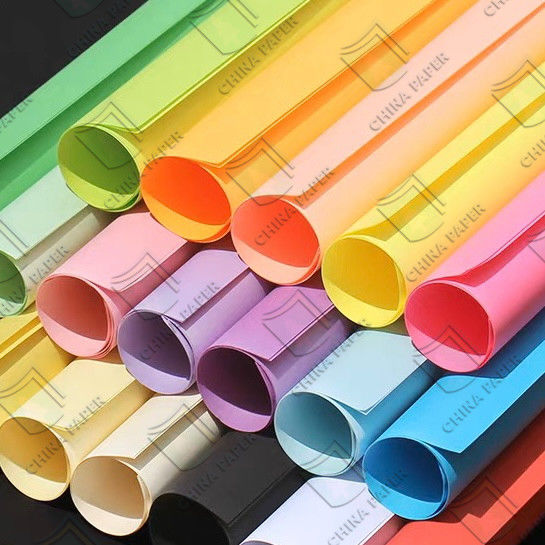 Fabryka Gorąca sprzedaż Kolorowy papier kopiowy Drukowanie Kolorowy papier offsetowy Tablica kolorowa
