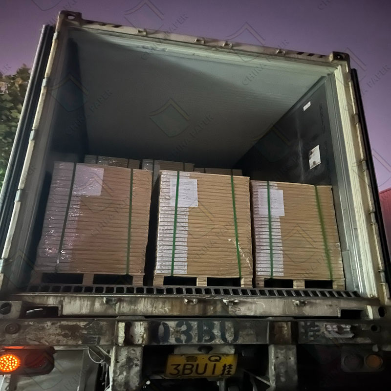 OEM Logo Glossy / Matt Printing Two Side Light Weight Coated Paper Sheet Roll Lwc Paper