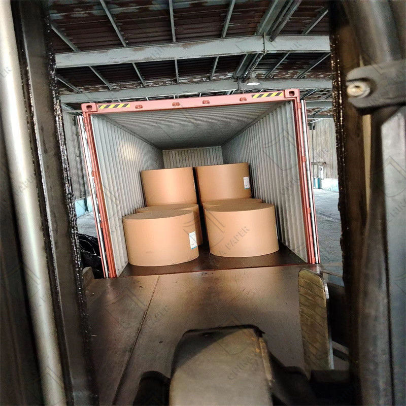 China Papel Kraft amigable de la fábrica reciclado para envolver y empacar Papel Kraft
