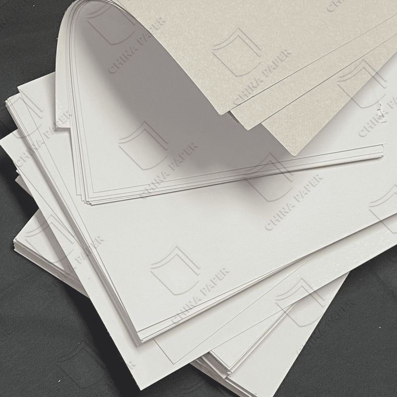 Recycled Pulp Duplex Sheets  180-500gsm Grey Back & Smooth White Surface For Shipping Packaging