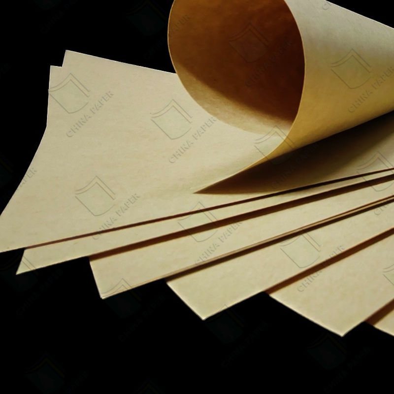 Durable Kraft Paper With Wooden Pallet Packaging Protects Edges For Global Export
