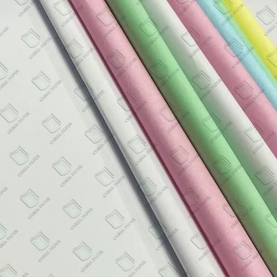 Beschichtungskohlenstofffreies Druckpapier NCR Papier Quittung Rollpapier 700*1000MM