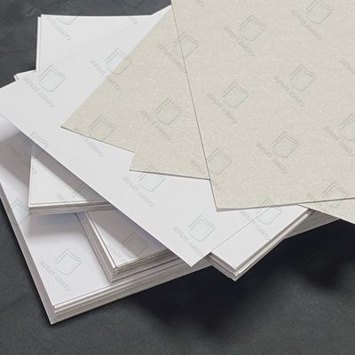 230-400g Recyclable Pulp-Based Clay Coated Paper and Duplex Board with White Back