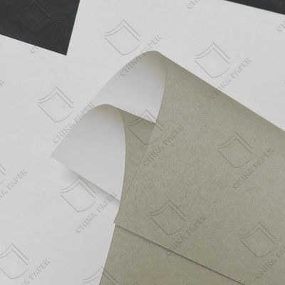 پنل دوگانه با آگاهی زیست محیطی 180-500gm پالپ بازیافت شده خاکستری سفید برای بسته بندی لوکس